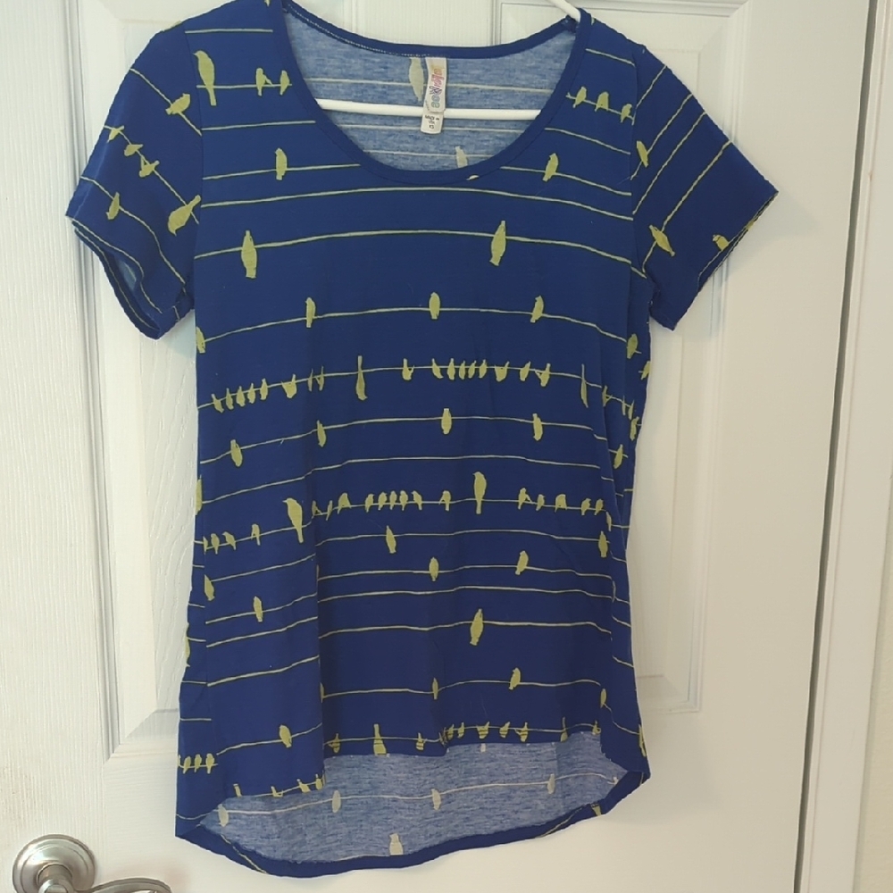 LuLaRoe Classic T.